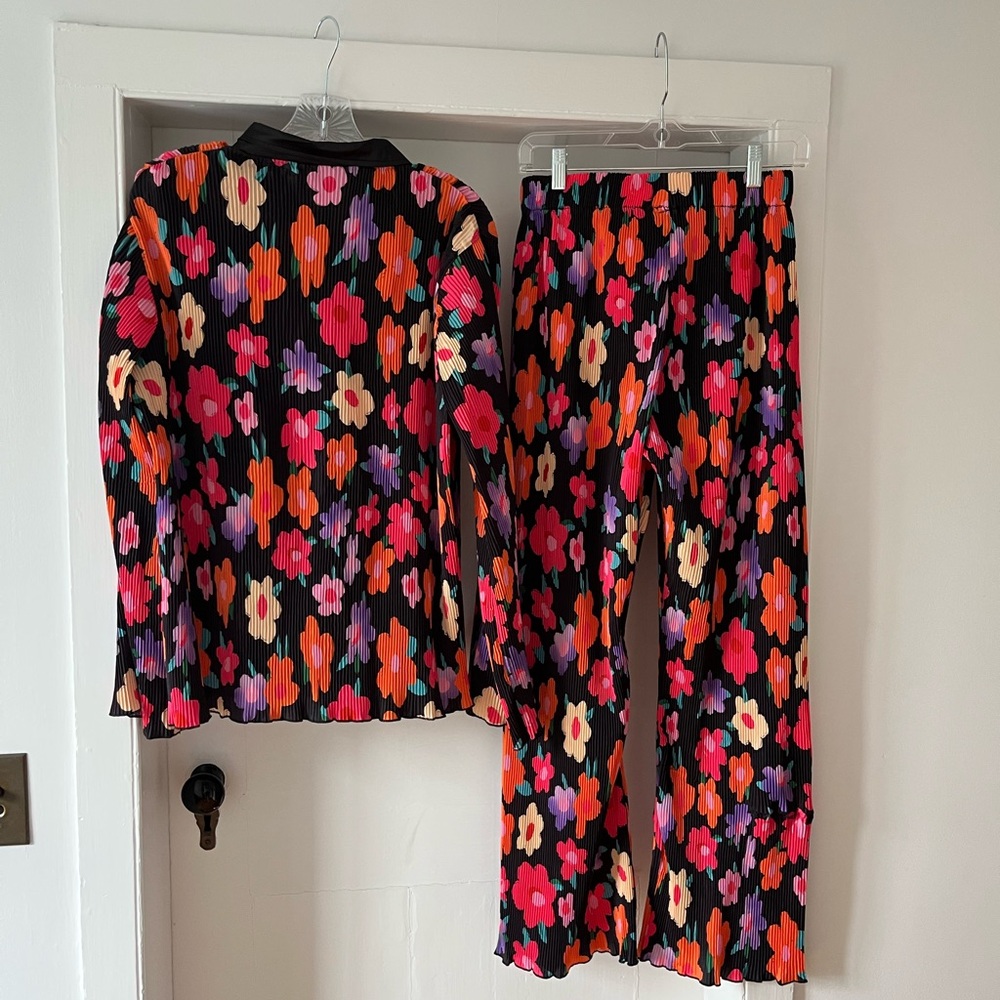 Black Floral Pleated Two-Piece Set - Bright Multi-Color Flowers - Picture 2 of 3